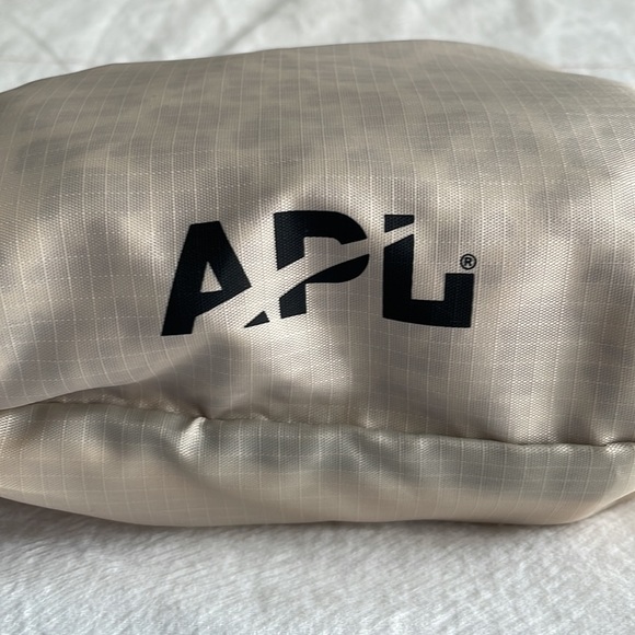 APL Backback - Picture 2 of 5